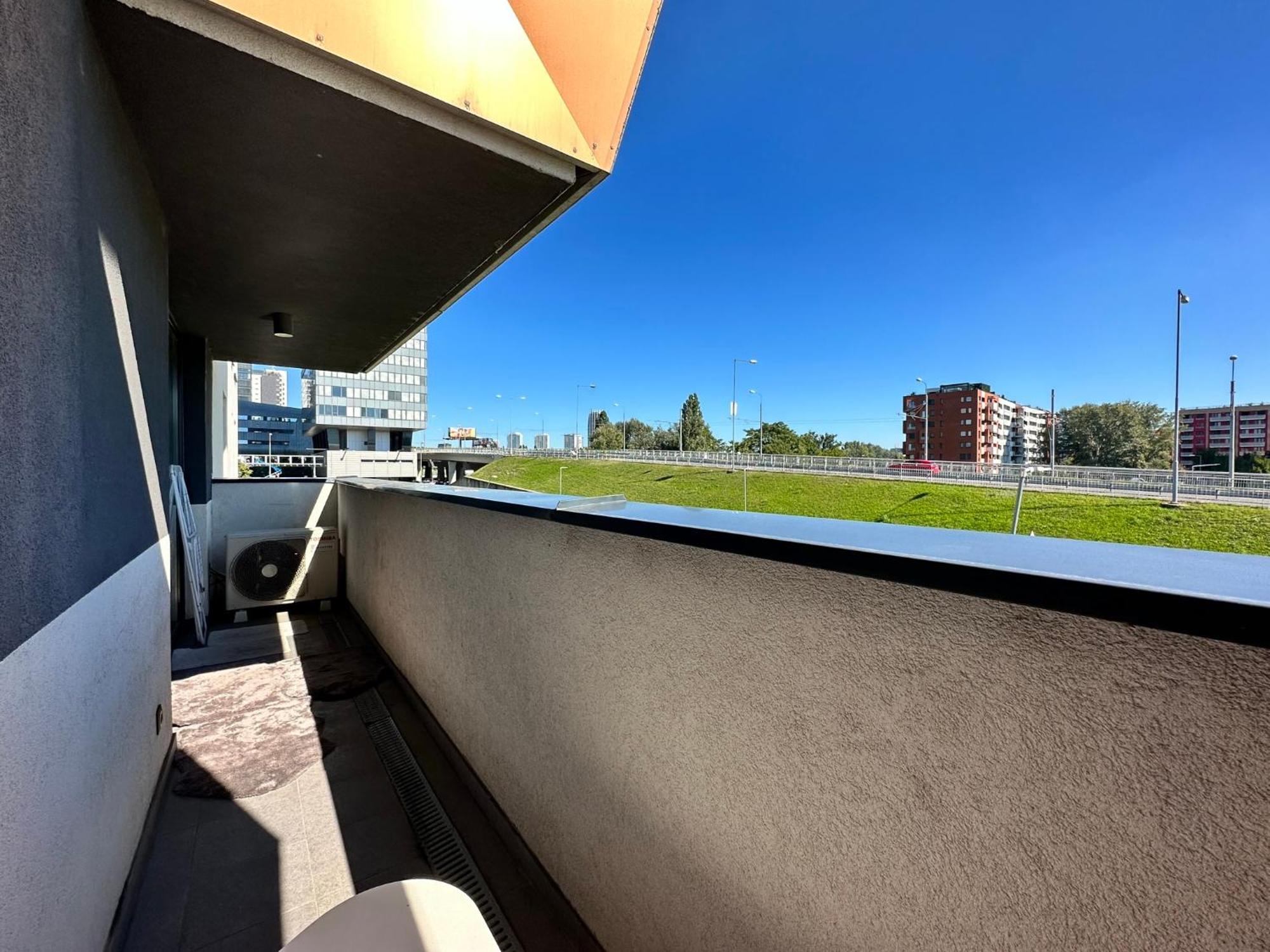 Novozariadeny Apartman Pri Starom Moste 布拉迪斯拉发 外观 照片